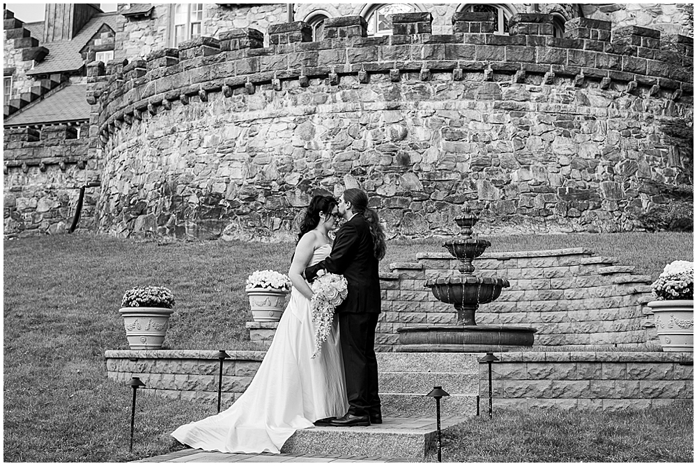 Searles Castle wedding